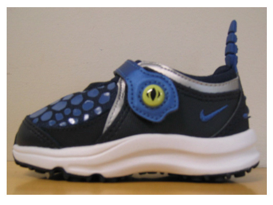 Picture of Recalled Nike childrens athletic shoes   