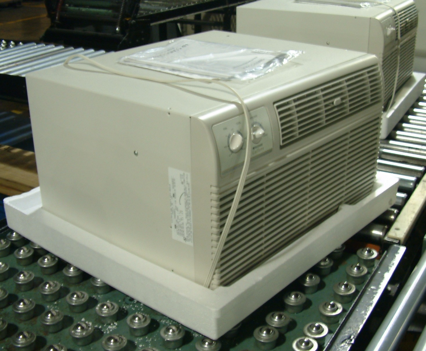 Picture of Recalled Air Conditioning/Heating Unit